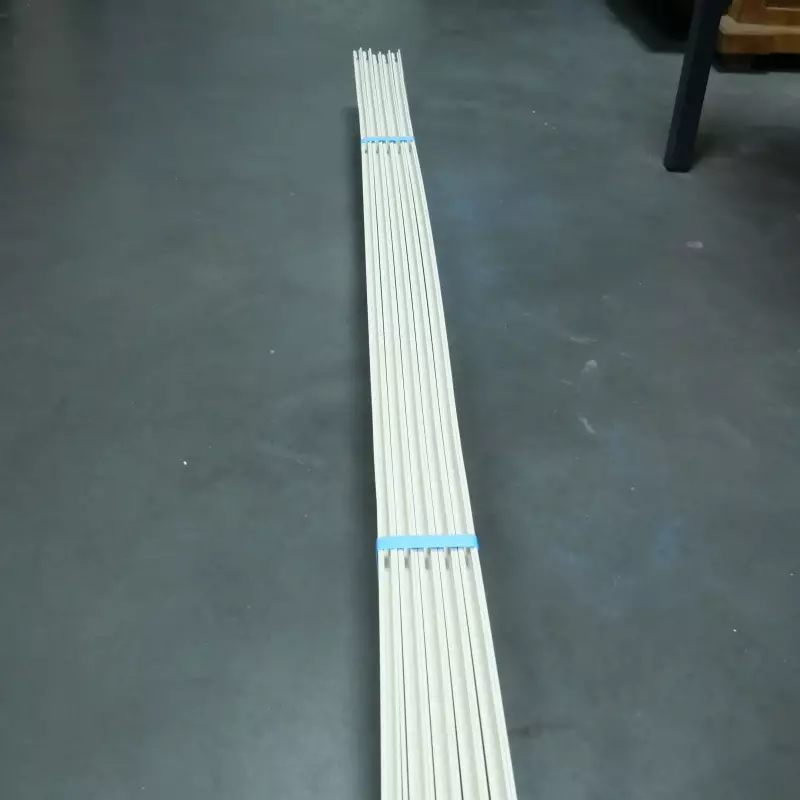 Rail Hung en PVC 90mm / Metre