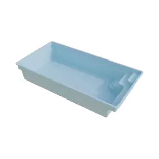 Piscine coque en polyester - 6 x 3 m