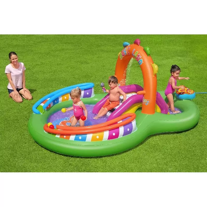 Aire de jeux pour enfant.. Aire de jeux pour enfant..