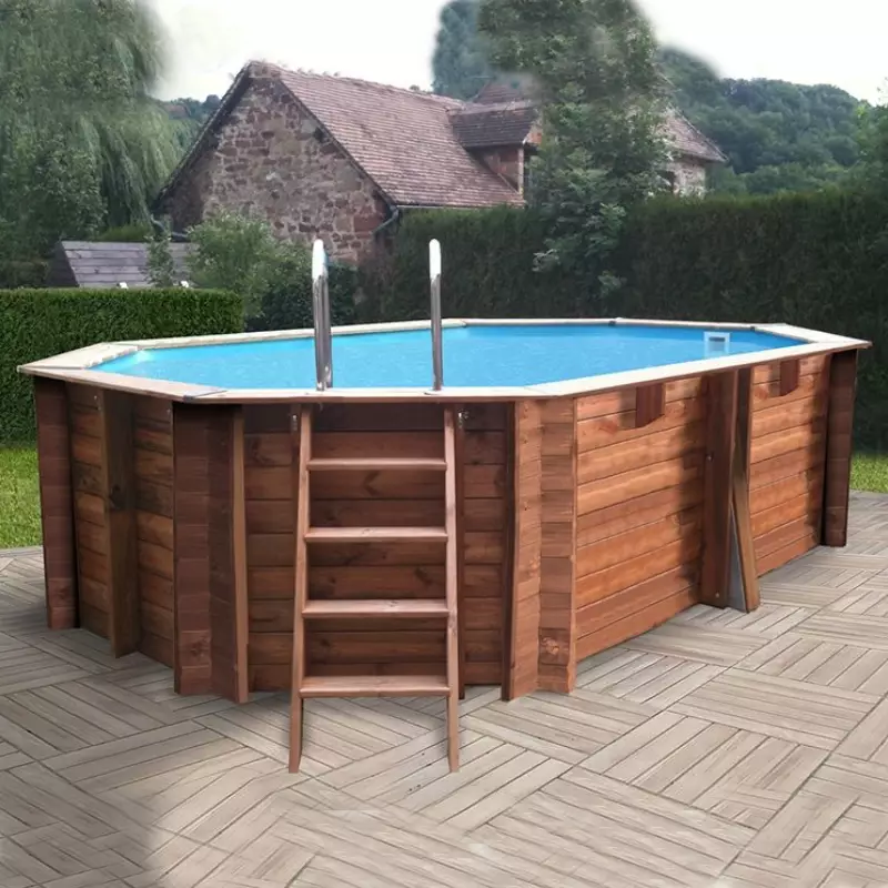 Piscine bois ovale