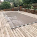 Bâche à barre piscine
